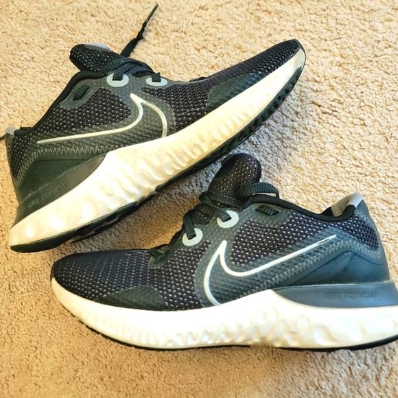 Nike Renew Running Sneakers 9 - Picture 1 of 6